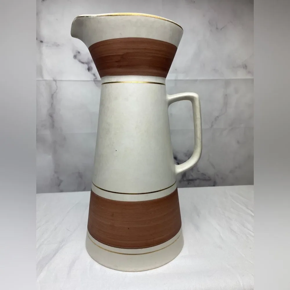 Hyalyn NC Pottery Pitcher Vase
